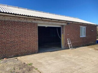Plus de détails pour Church St, Doddington - Industriel à louer