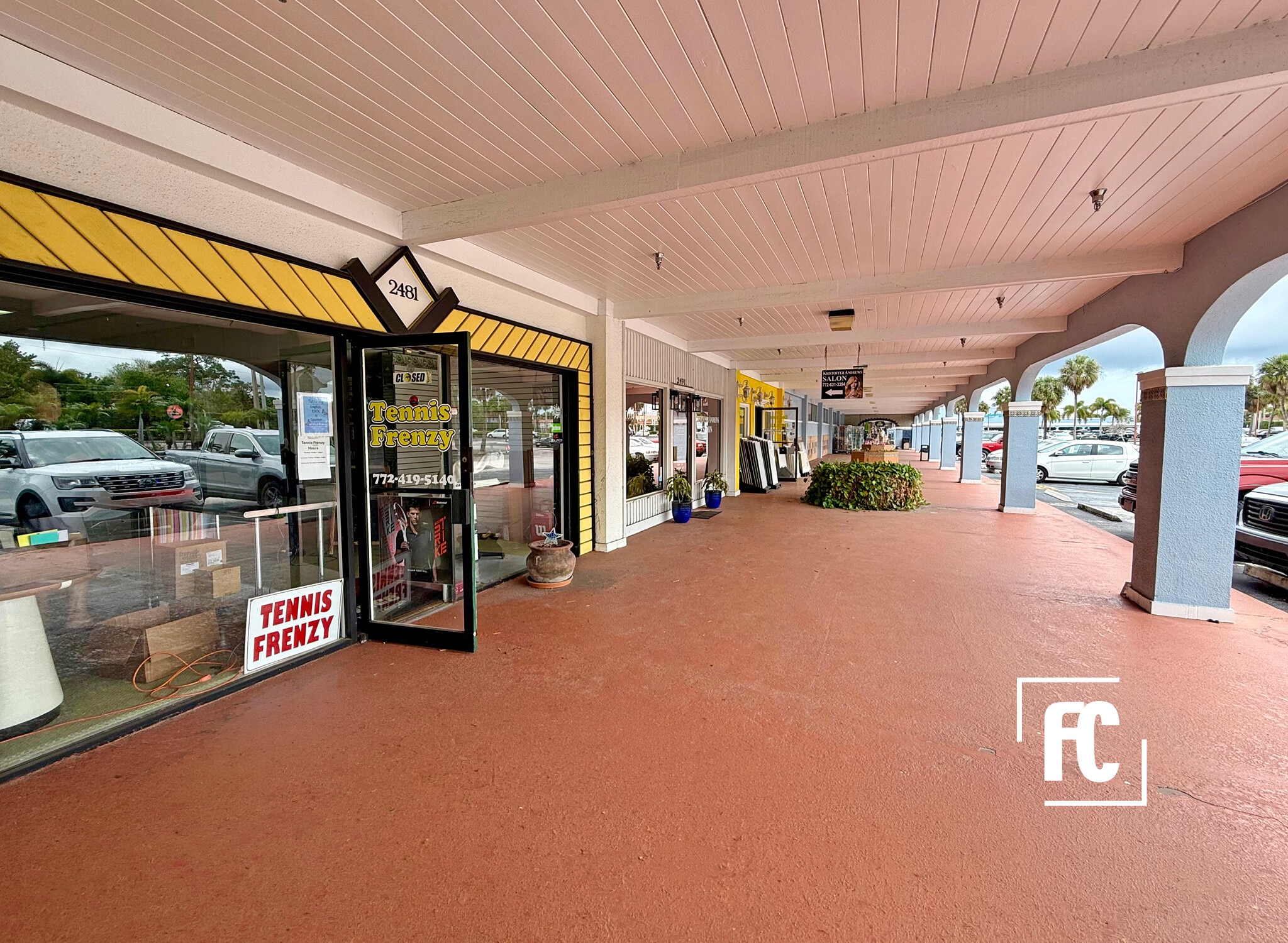 2821 SE Ocean Blvd, Stuart, FL for lease Building Photo- Image 1 of 8