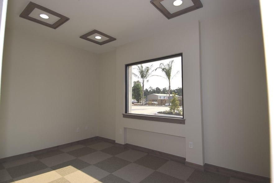 4714 FM 1488 Rd, The Woodlands, TX à louer - Photo intérieure - Image 3 de 17