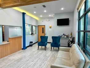 4712 Dexter Dr, Plano, TX for lease Interior Photo- Image 2 of 11