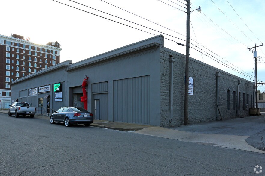 432 Court St, Muskogee, OK à louer - Photo du bâtiment - Image 3 de 8