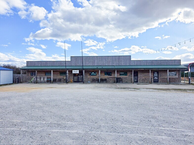 16727 E Highway 62, Garfield, AR à louer - Photo du bâtiment - Image 1 de 25