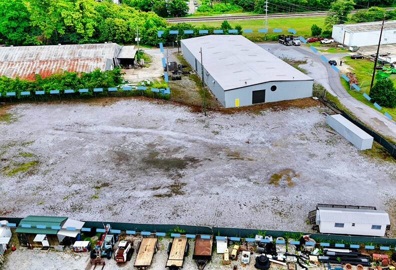121 Metrock Cir, Helena, AL à vendre - Photo du bâtiment - Image 2 de 9