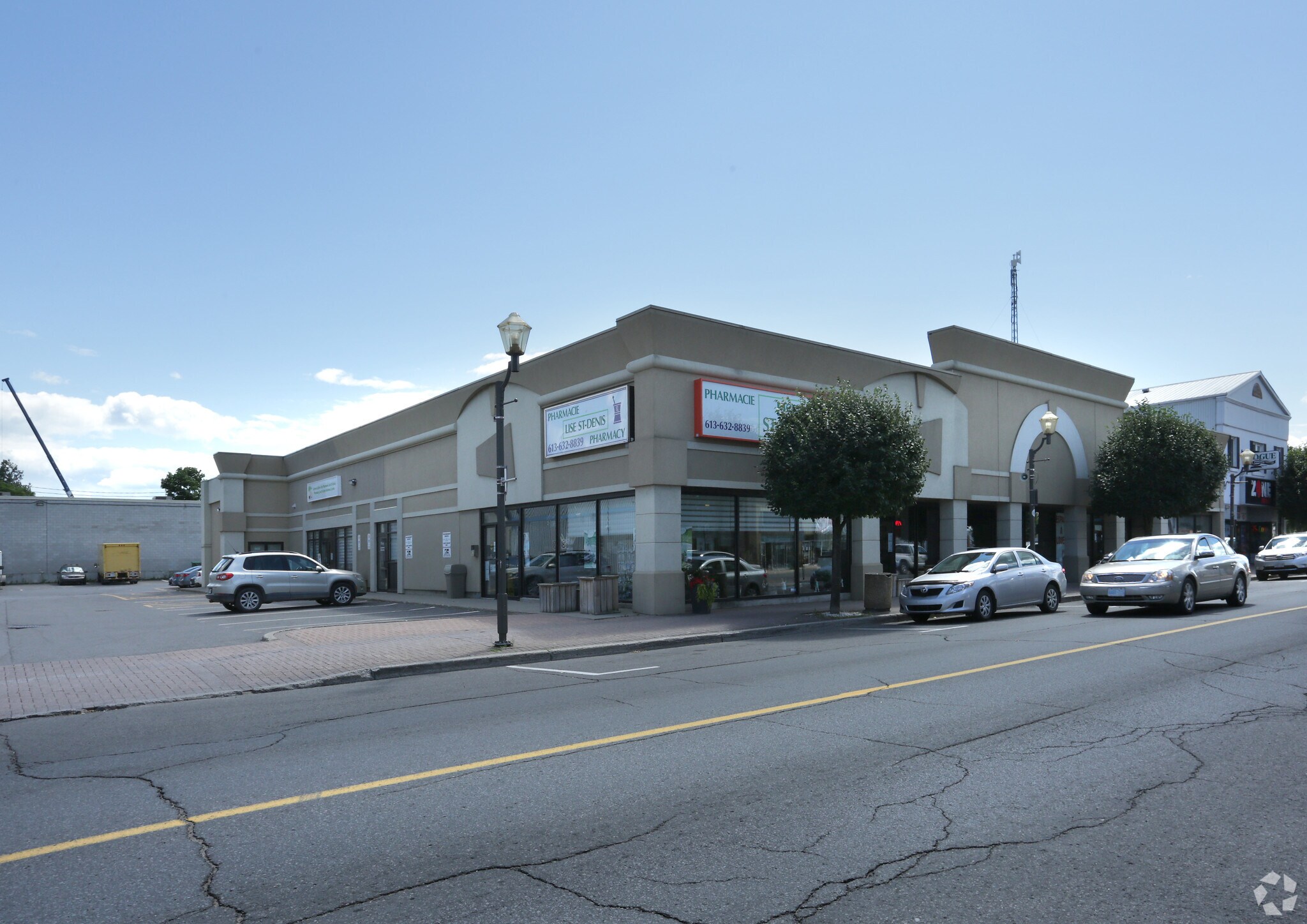 210-214 Main St E, Hawkesbury, ON à vendre Photo principale- Image 1 de 1