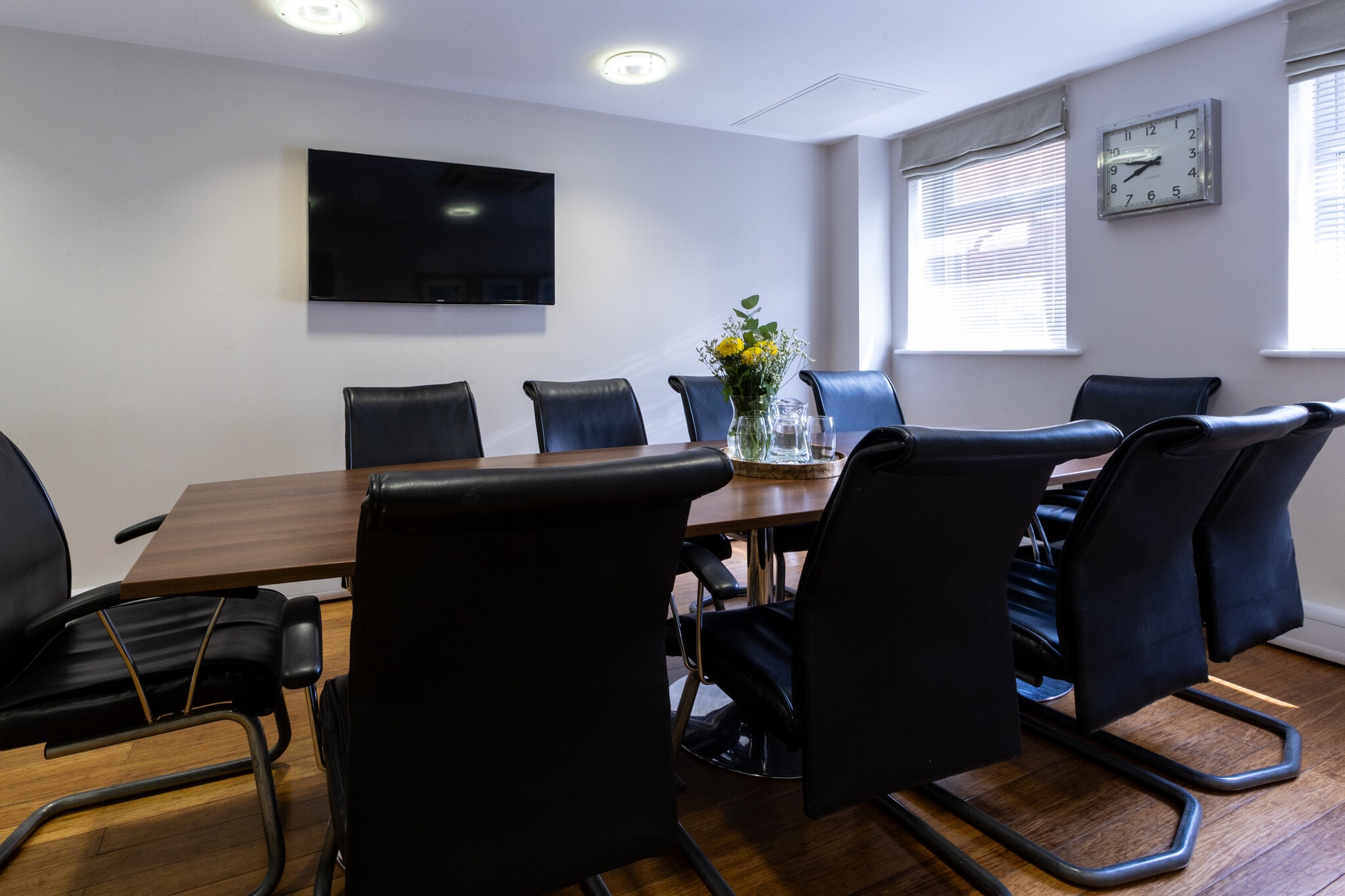 River Lawn Rd, Tonbridge for lease Interior Photo- Image 1 of 8