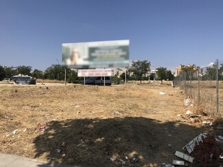 Plus de détails pour Calle de la Treseta, 35, Madrid - Terrain à vendre