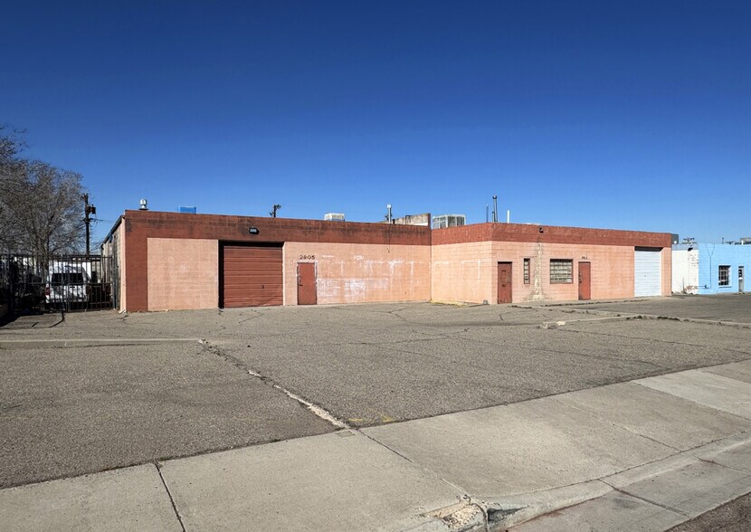 2905-2913 Girard Blvd NE, Albuquerque, NM à louer - Photo du bâtiment - Image 2 de 6