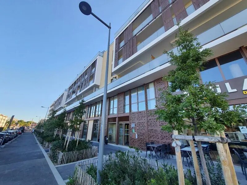 Retail in Montpellier for sale Building Photo- Image 1 of 7