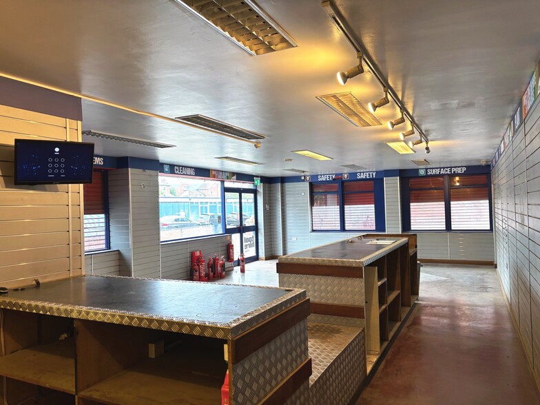 Ayr St, Nottingham for lease - Interior Photo - Image 2 of 13