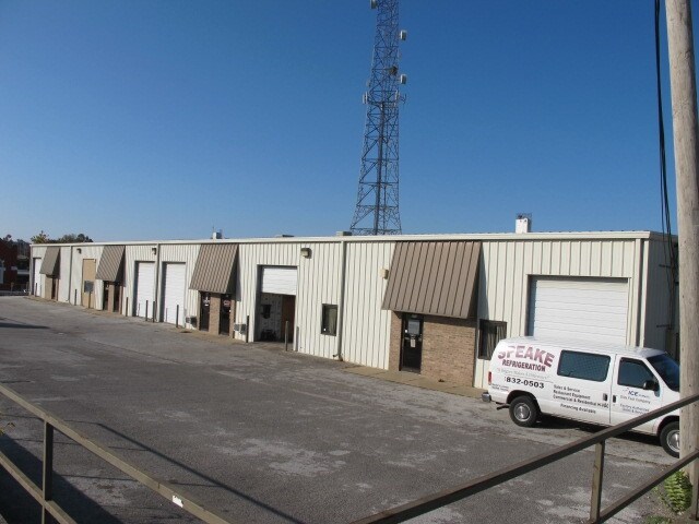 Plus de détails pour 611 N Washington Ave, Springfield, MO - Industriel à louer