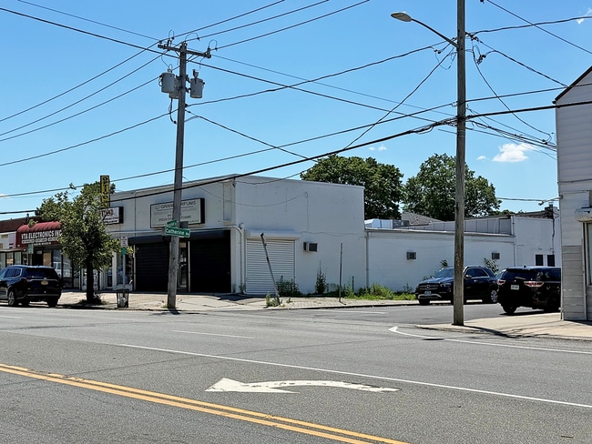 More details for 1155-1157 Hempstead Tpke, Franklin Square, NY - Retail for Sale