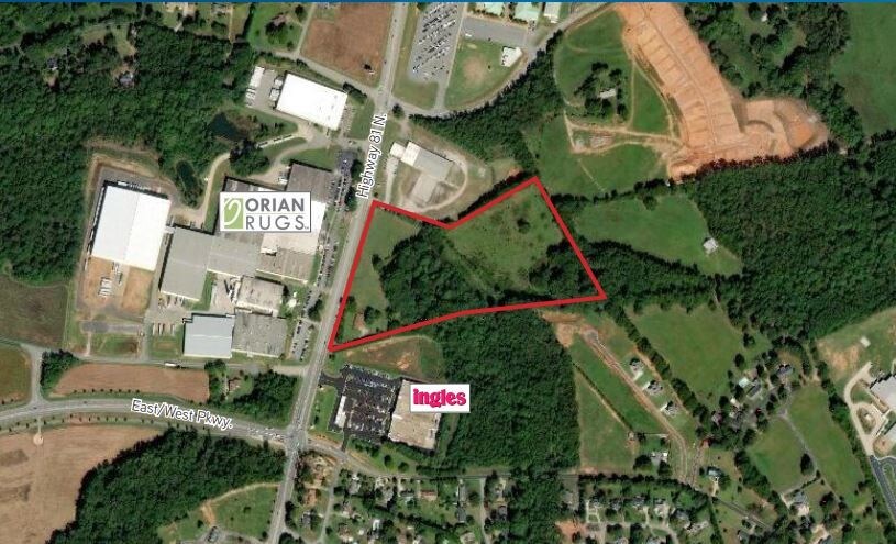 000 N 81 Hwy, Anderson, SC à vendre - Photo du bâtiment - Image 2 de 2