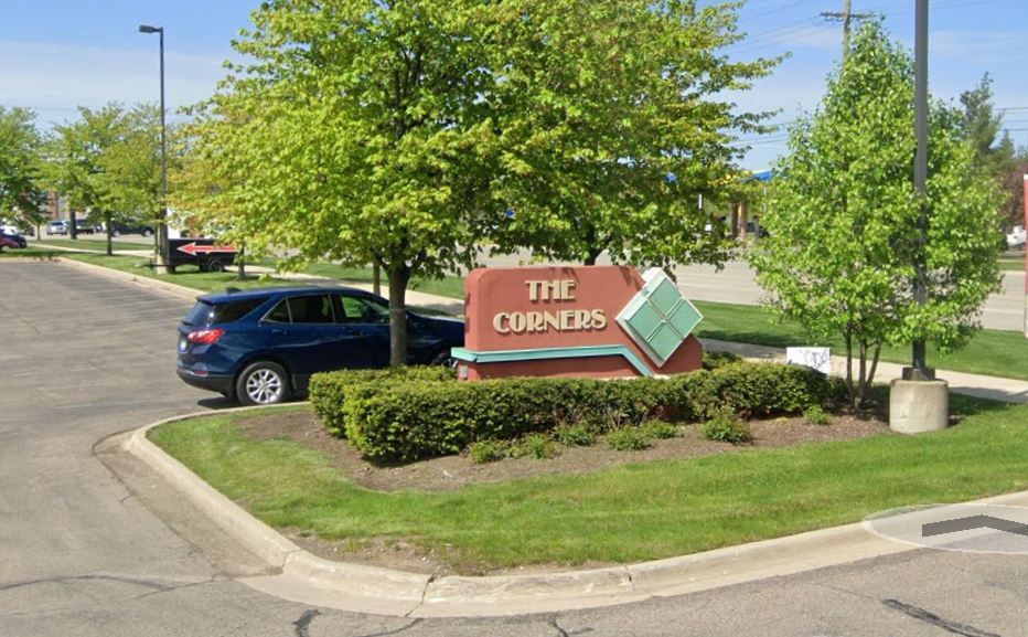 48865-48935 Hayes Rd, Shelby Township, MI à louer - Photo du bâtiment - Image 2 de 7
