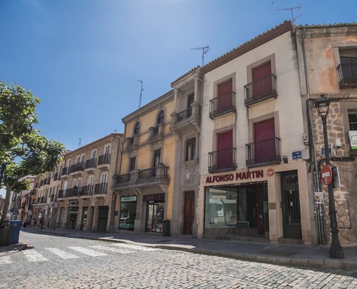 Calle Isaac Peral, 2, Ávila, Ávila à louer - Photo principale - Image 1 de 1