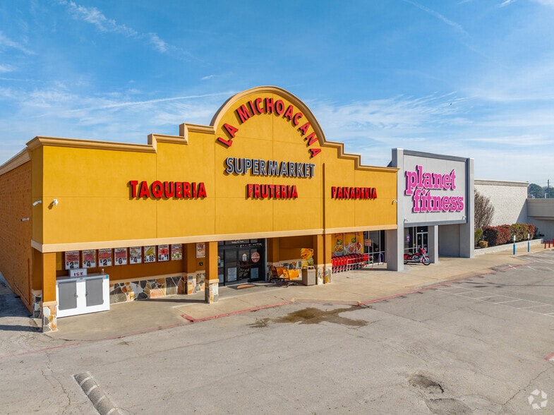 105 Kenning Rd, Crosby, TX for lease - Building Photo - Image 1 of 5