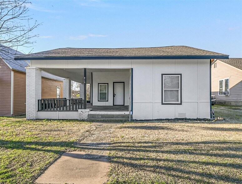 814 W Morton St, Denison, TX for sale - Primary Photo - Image 1 of 1