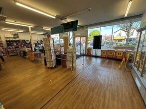 136 Walton Rd, East Molesey à louer Photo intérieure- Image 2 de 2