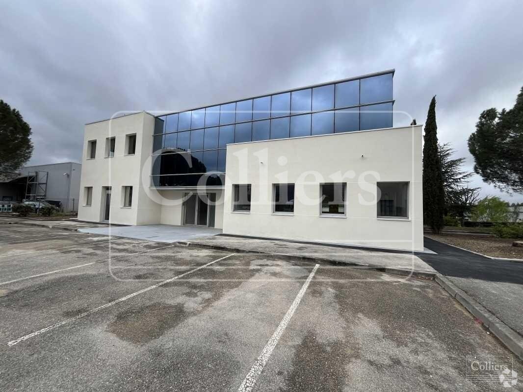 14 Allée Des Informaticiens, Aix-en-Provence for lease Primary Photo- Image 1 of 4