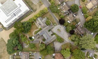 Plus de détails pour Rances Ln, Wokingham - Soins de santé à vendre