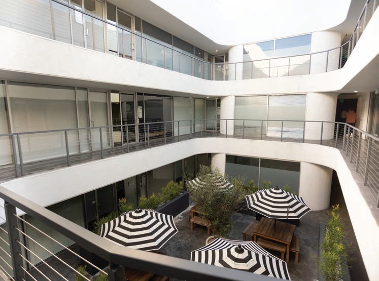 8065-8075 W 3rd St, Los Angeles, CA for lease - Interior Photo - Image 3 of 47