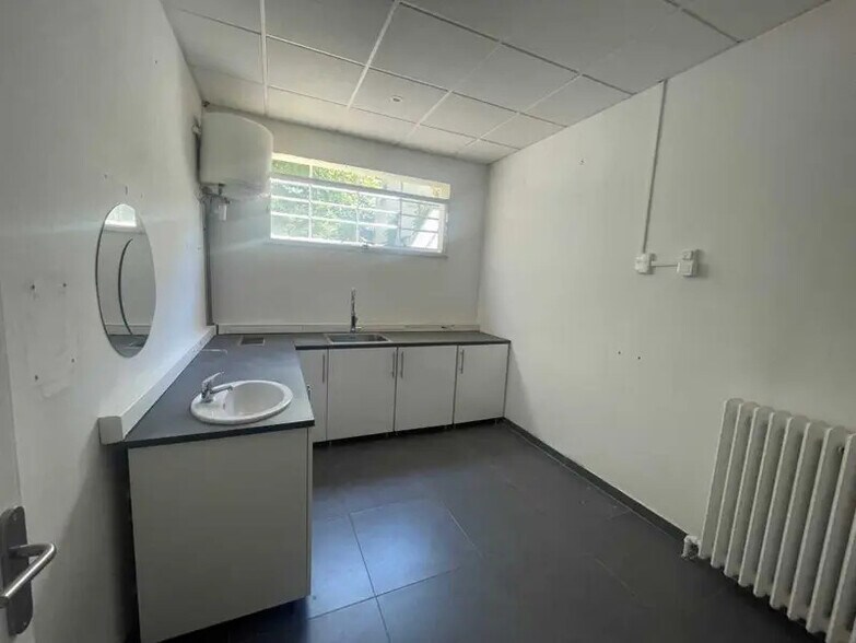 Bureau dans Lyon à louer - Photo intérieure - Image 3 de 4