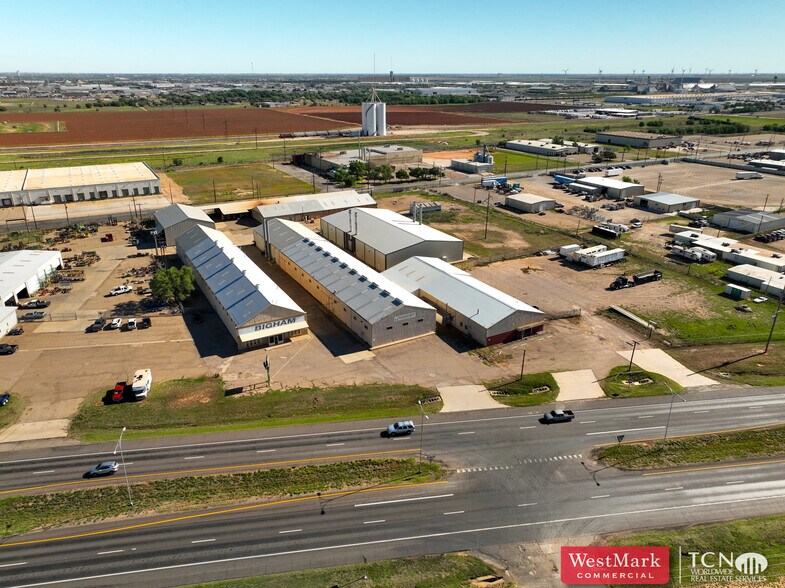 Prime Industrial Opportunity portefeuille de 4 propriétés à vendre sur LoopNet.ca - Photo du bâtiment - Image 3 de 19