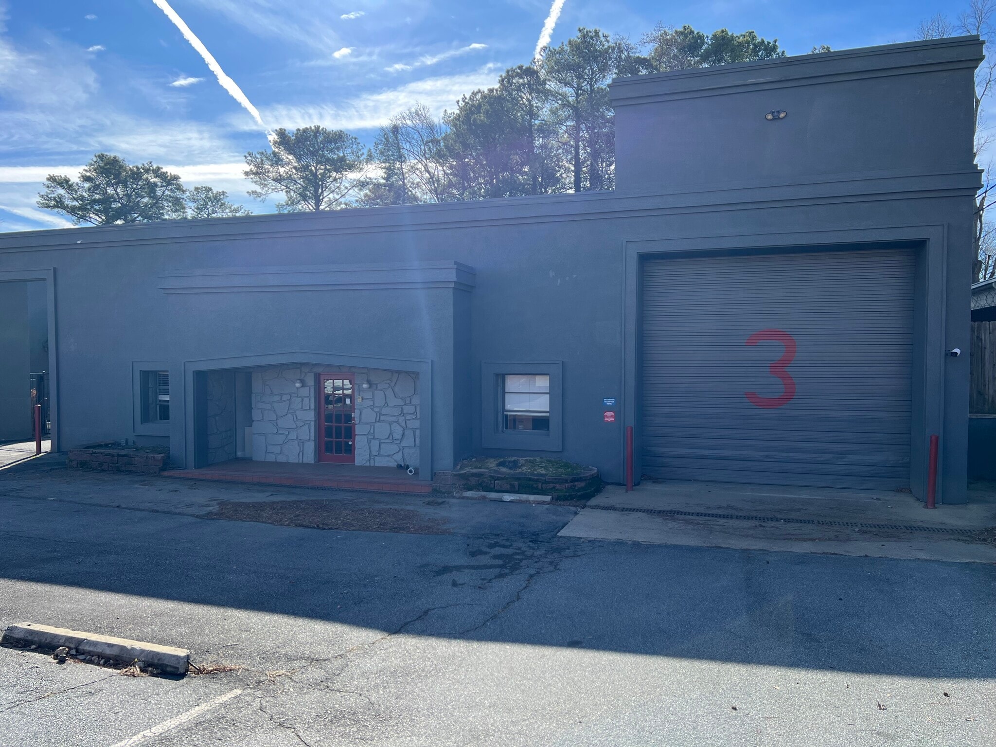 130 SE Dodd St, Marietta, GA for lease Primary Photo- Image 1 of 8