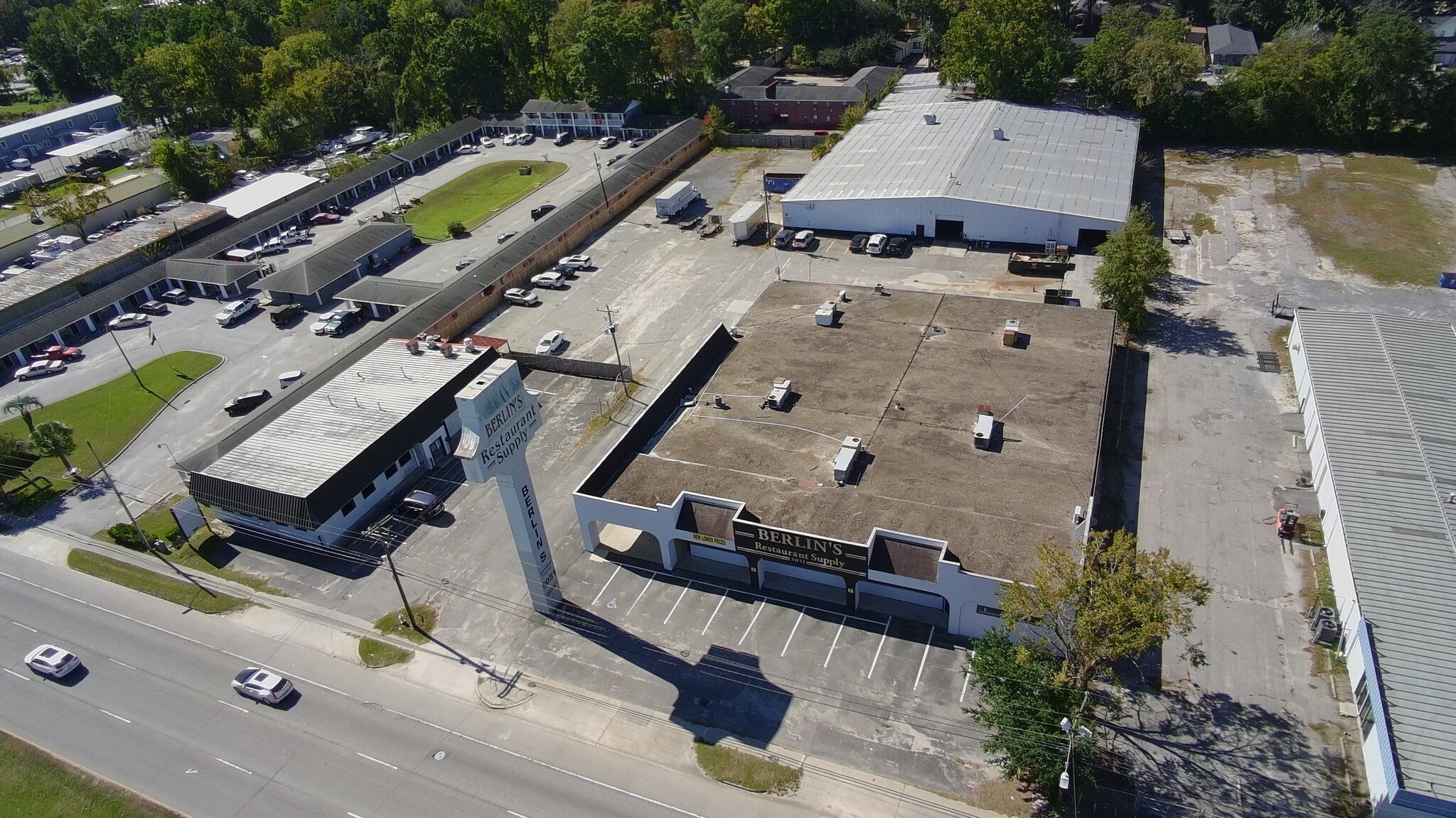 5051 Rivers Ave, Charleston, SC for lease Primary Photo- Image 1 of 10