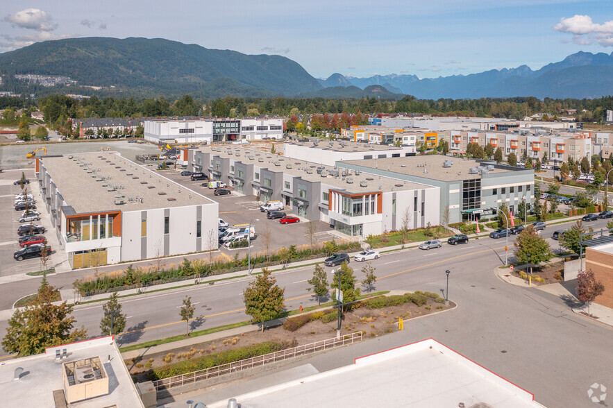 950 Seaborne Av, Port Coquitlam, BC for lease - Building Photo - Image 2 of 18