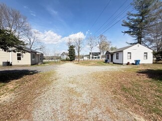 More details for 3004 Rent Rd, Yadkinville, NC - Multifamily for Sale