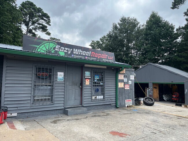 Plus de détails pour 1001 Merchants Dr, Dallas, GA - Commerce de détail à vendre