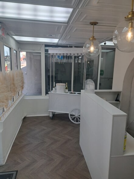 15 Easton Ave, New Brunswick, NJ à louer - Photo du bâtiment - Image 2 de 7