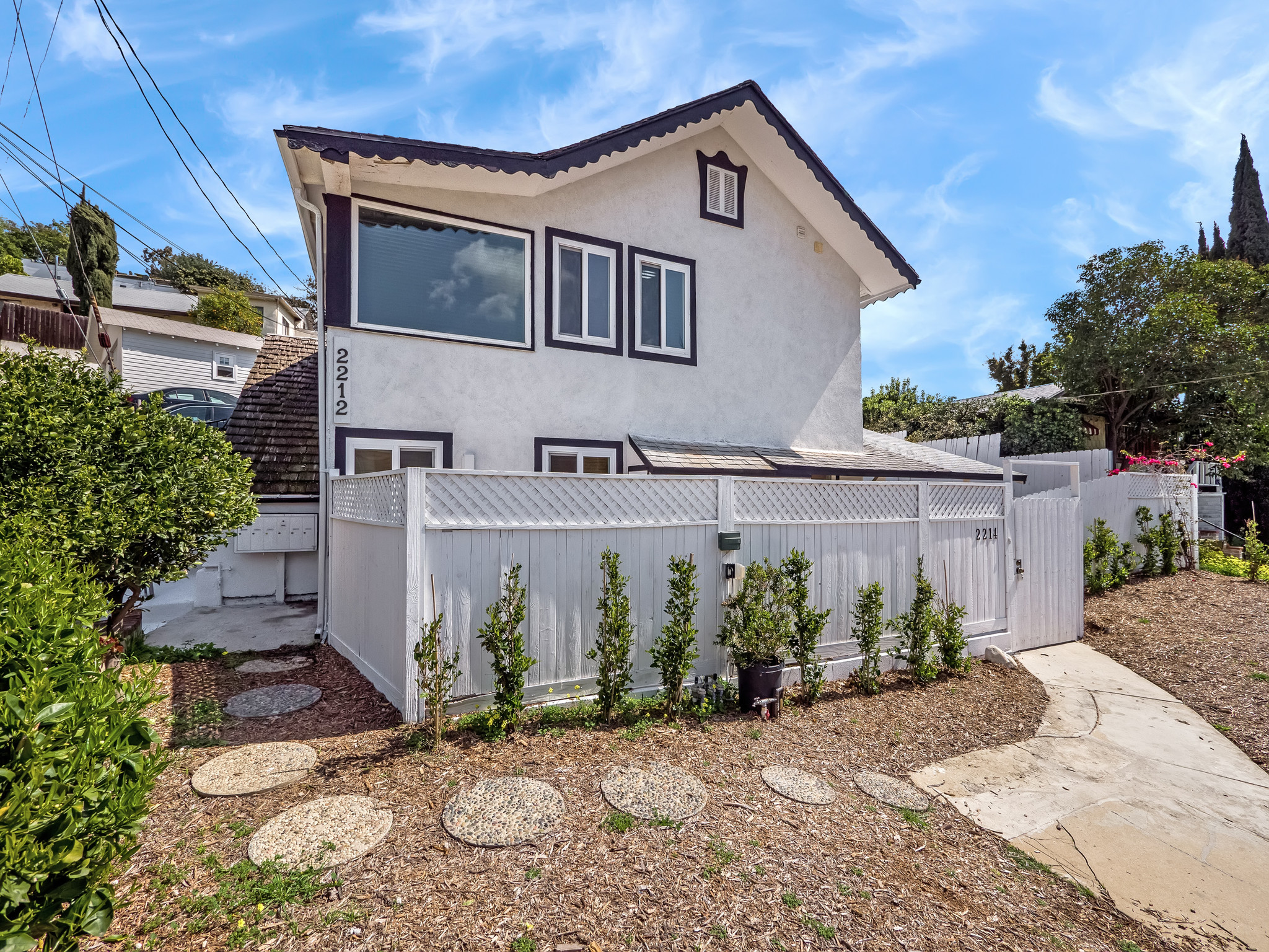 2212 Glendale Blvd, Los Angeles, CA à vendre Photo du bâtiment- Image 1 de 1