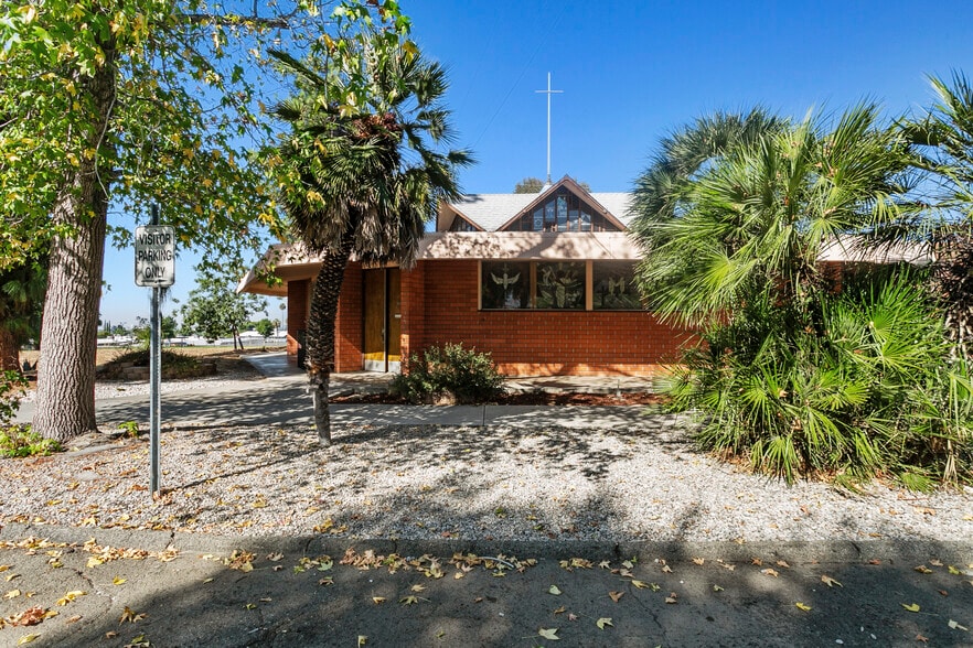 7070 Palm Ave, Highland, CA for sale - Building Photo - Image 2 of 35