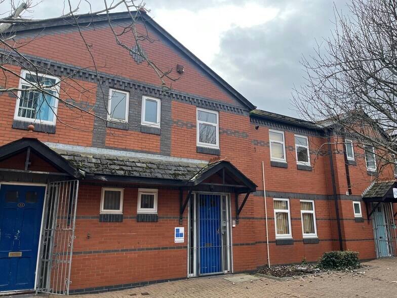 Curran Rd, Cardiff à vendre - Photo du bâtiment - Image 2 de 11