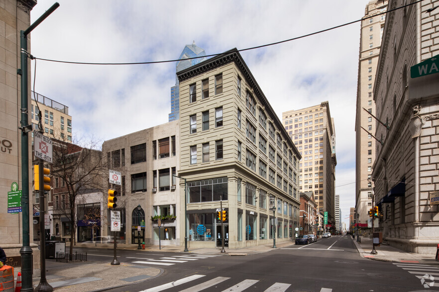 1501 Walnut St, Philadelphia, PA for lease - Building Photo - Image 2 of 4