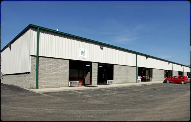 Plus de détails pour 8060 Reading Rd, Cincinnati, OH - Local d'activités à louer