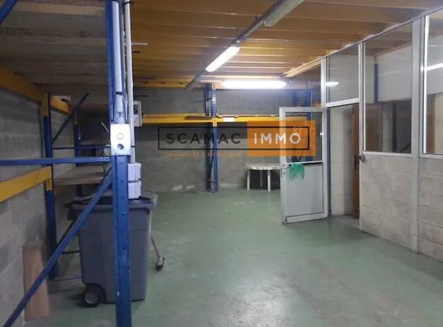 Retail in Montgeron for sale - Building Photo - Image 2 of 4