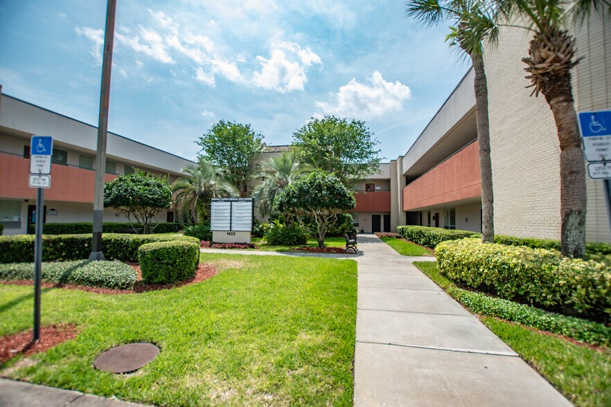 1403 Medical Plaza Dr, Sanford, FL for lease - Building Photo - Image 3 of 67