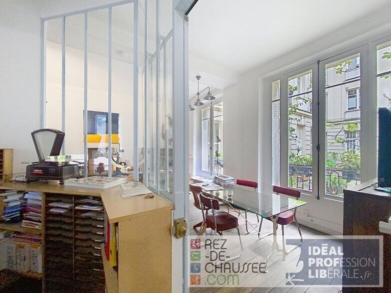 Bureau dans Paris à vendre - Photo du bâtiment - Image 3 de 9