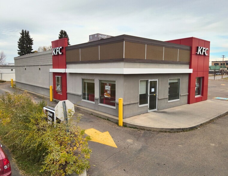 5706 50th St, Leduc, AB à vendre - Photo du bâtiment - Image 2 de 5