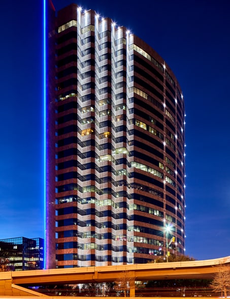 5005 Lyndon B Johnson Fwy, Dallas, TX for lease - Building Photo - Image 2 of 19