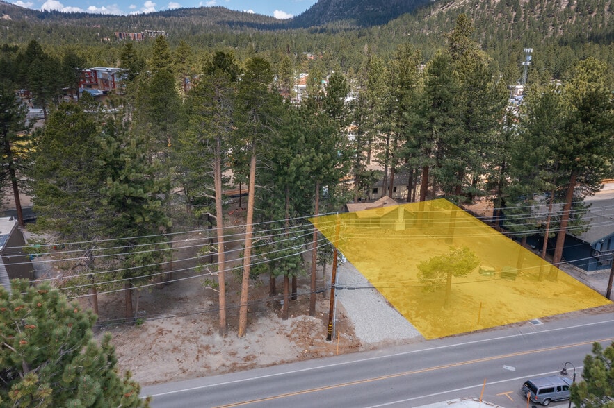 52 Laurel Mountain Rd, Mammoth Lakes, CA à vendre - Aérien - Image 1 de 5