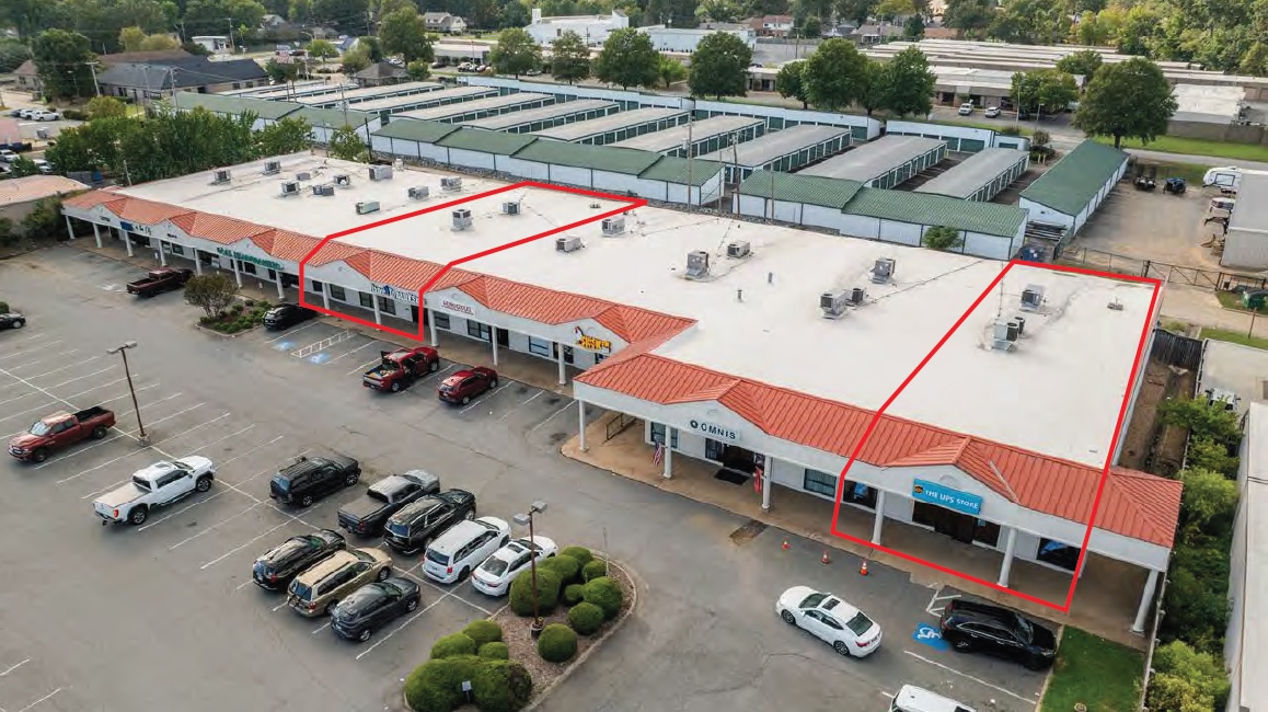 5107 Warden Rd, North Little Rock, AR à louer Photo du bâtiment- Image 1 de 1