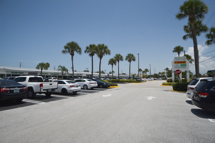 223-283 N US Highway 1, Jupiter, FL for lease - Building Photo - Image 3 of 12