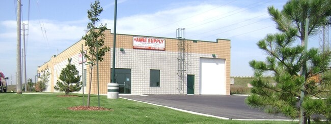 More details for 5900 Rhodes Dr, Windsor, ON - Industrial for Lease