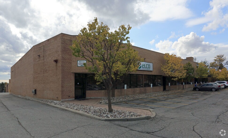 215 Shields Ct, Markham, ON for lease - Building Photo - Image 2 of 3