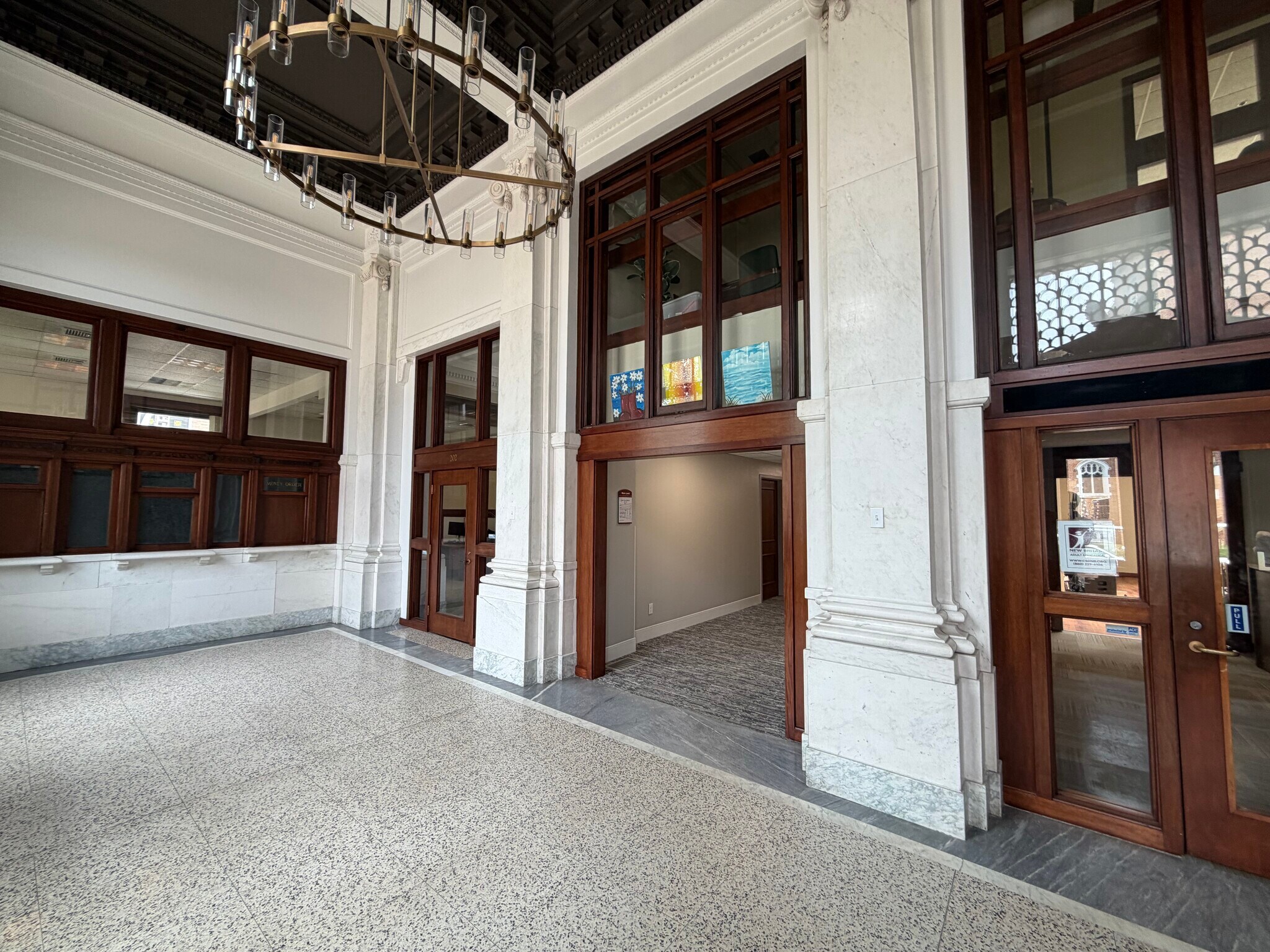 114 W Main St, New Britain, CT for lease Lobby- Image 1 of 5
