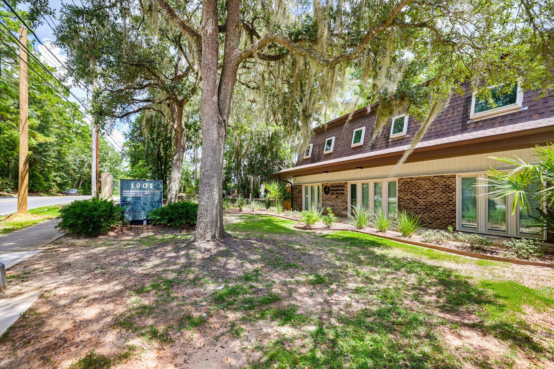1801 N Meridian Rd, Tallahassee, FL à louer Photo du bâtiment- Image 1 de 30
