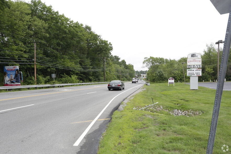 254 N Broadway, Salem, NH à vendre - Photo du bâtiment - Image 2 de 70